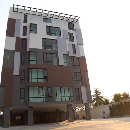 Ben At Salaya Hotel Sampran Exterior photo